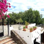 Villa Casa Tara - 5 Bedroom, 4 Bathroom With Private Pool *