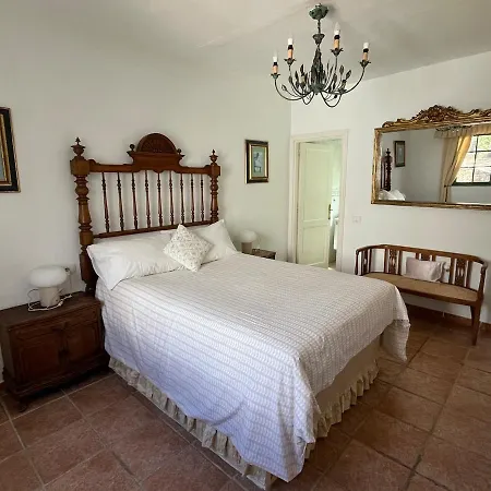 Casa Tara - 5 Bedroom, 4 Bathroom With Private Pool 别墅 Mácher